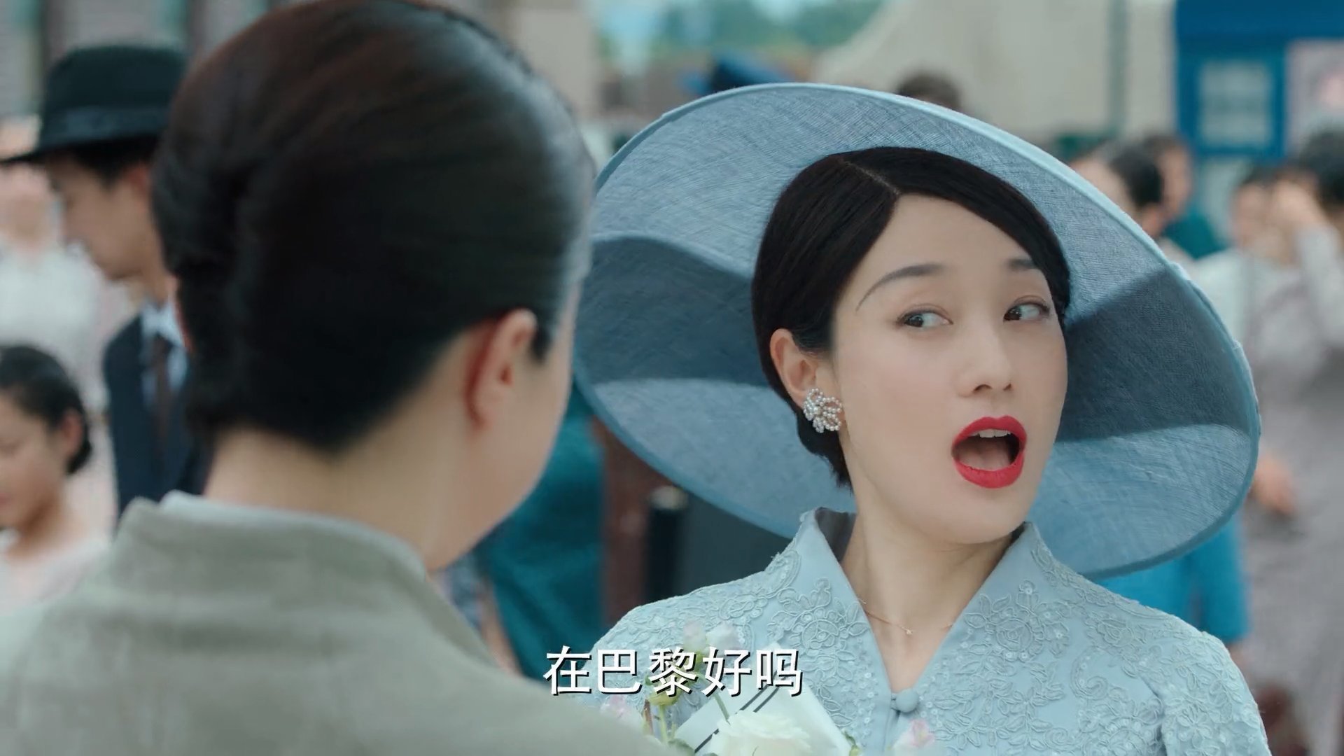 “从冰雪到沙漠：环游全球最危险赛段的巅峰对决”，从冰川到沙漠