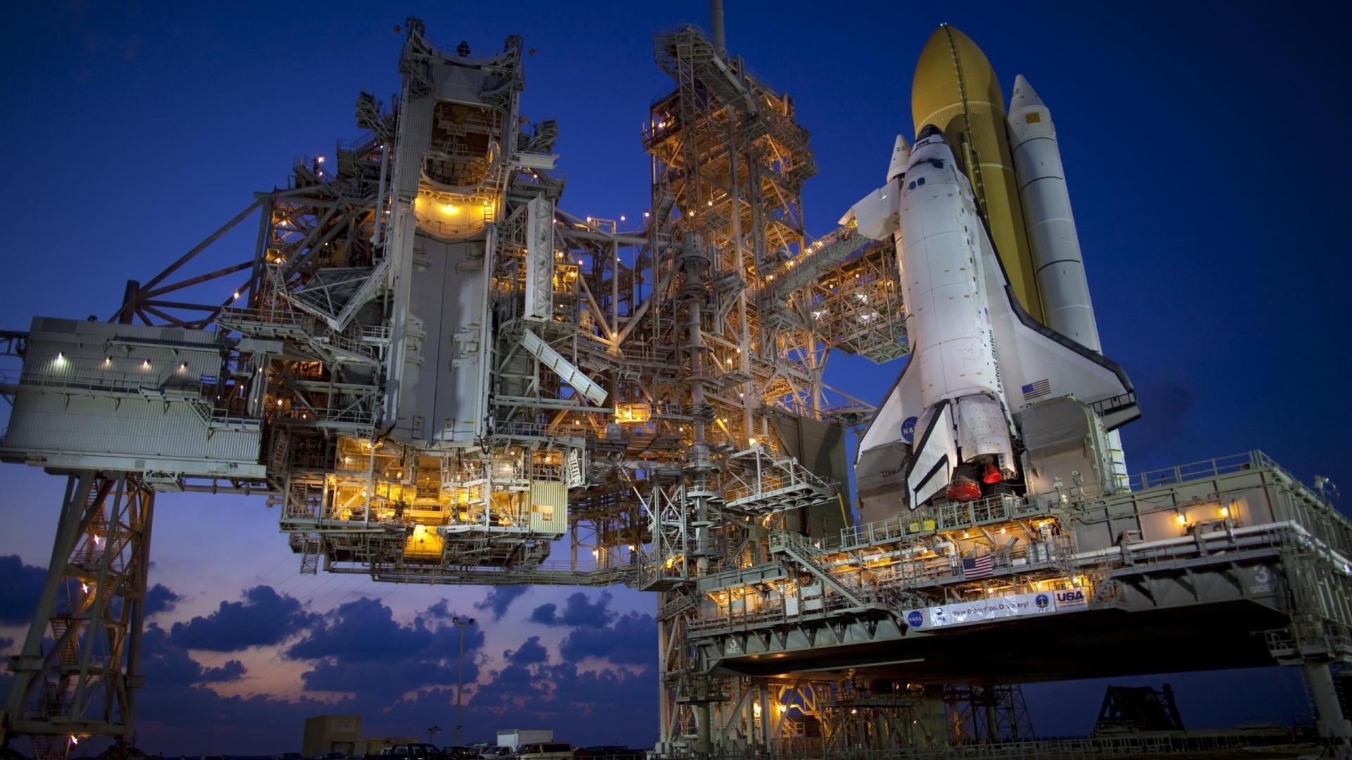 “德甲最后冲刺,争冠球队状态火热”,德甲榜首大战