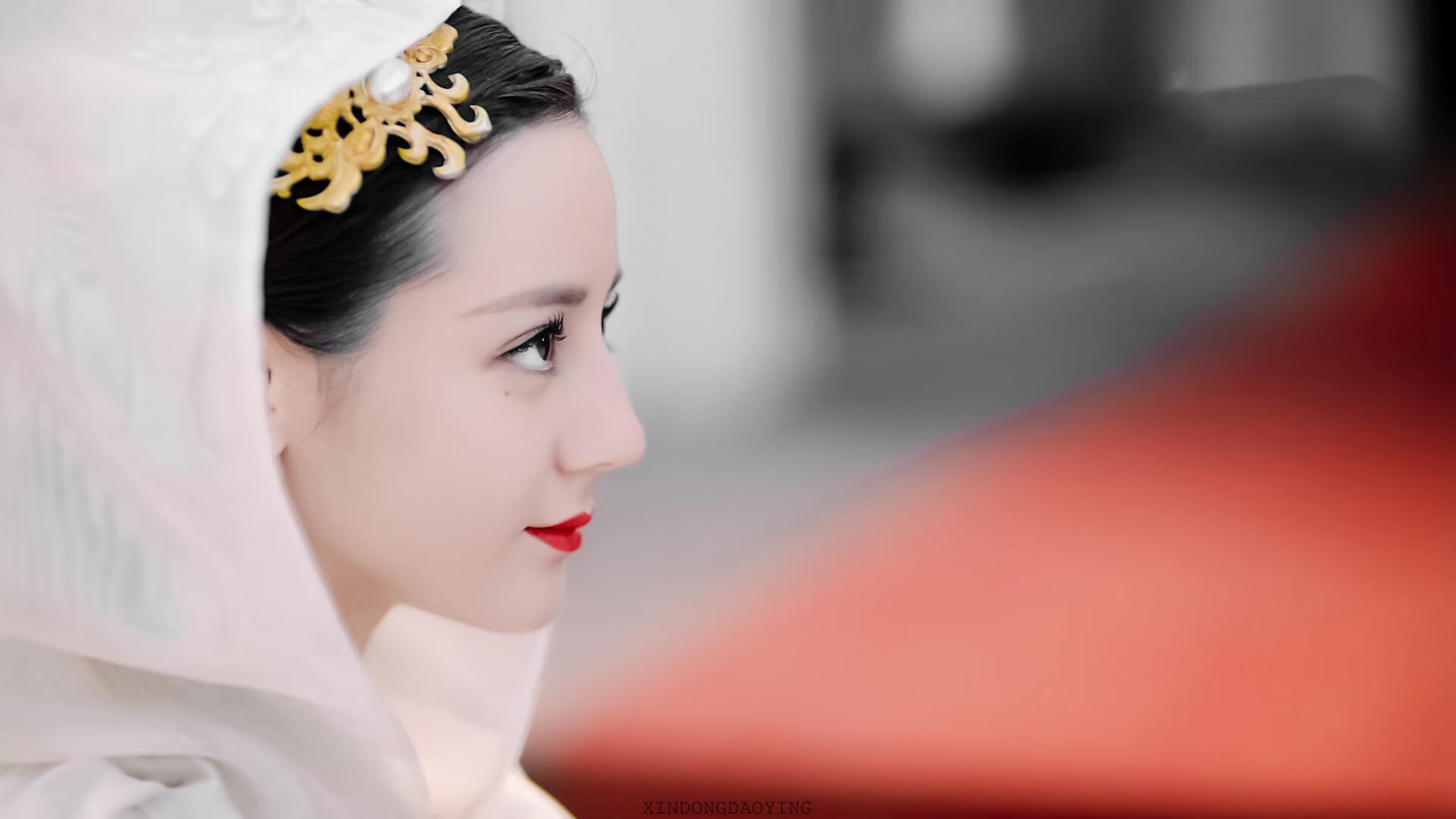 “篮球+健康”公益项目在全国各地同步推动,增强青少年体魄,公益篮球的宣传语