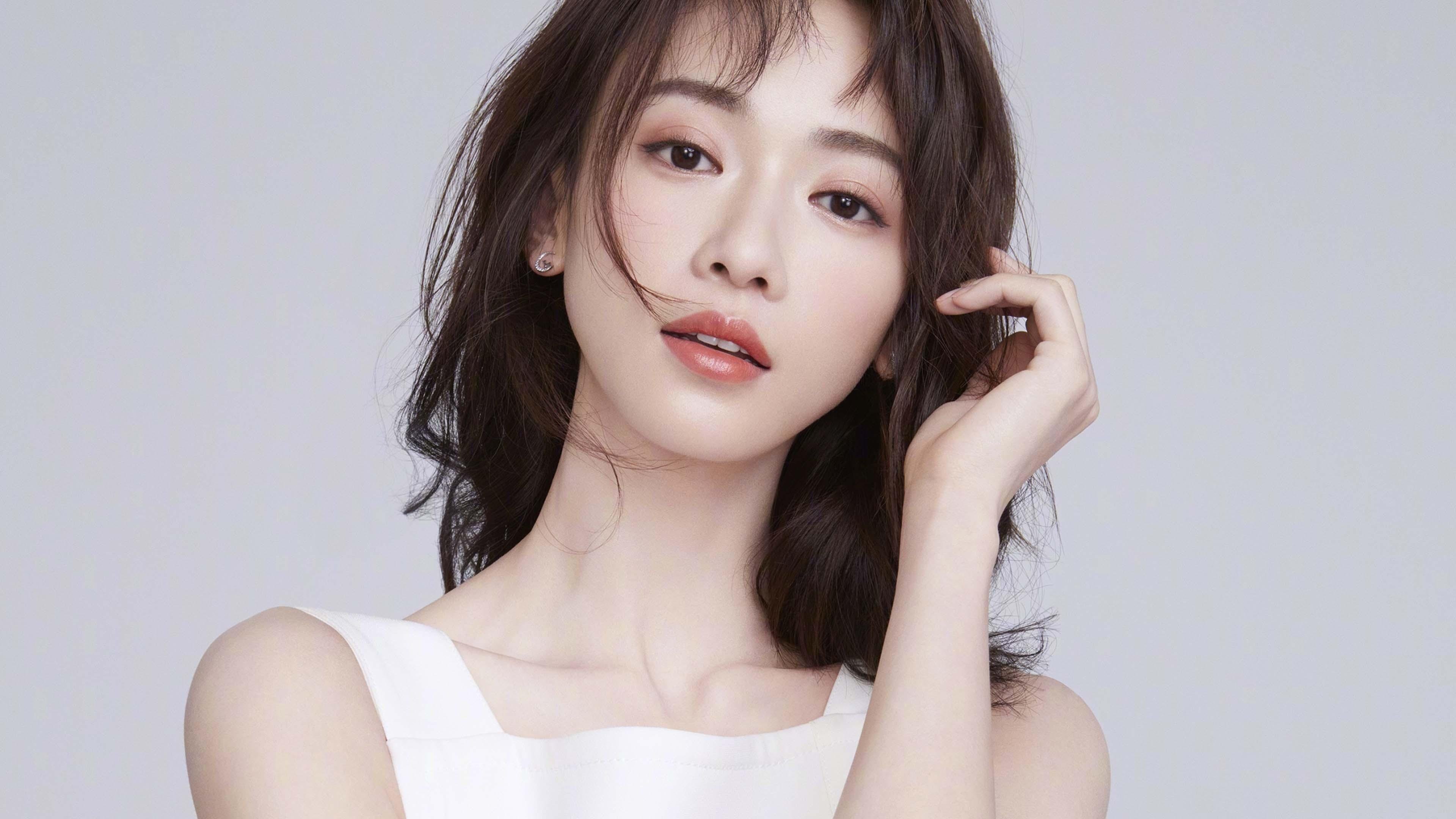 “足球赛事直播门店正式启用,现场氛围浓厚”,足球直播哪家好