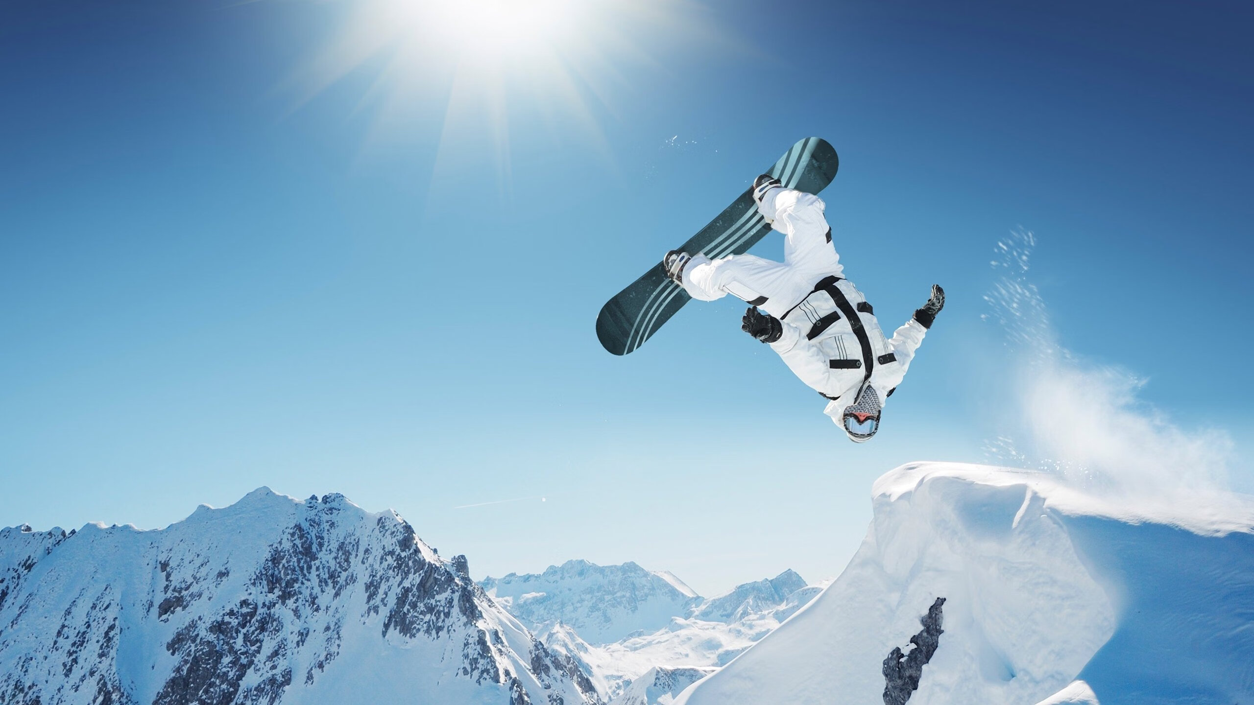 世界漂流锦标赛,水流惊险刺激引人入胜,世界漂流最好玩的地方