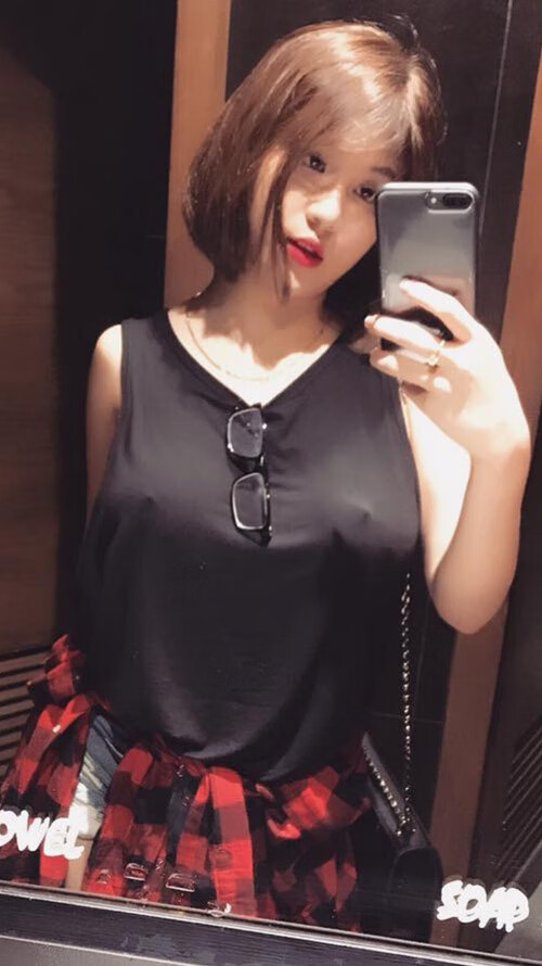 国际攀岩邀请赛，攀登高峰的竞技激情，国际攀岩排名